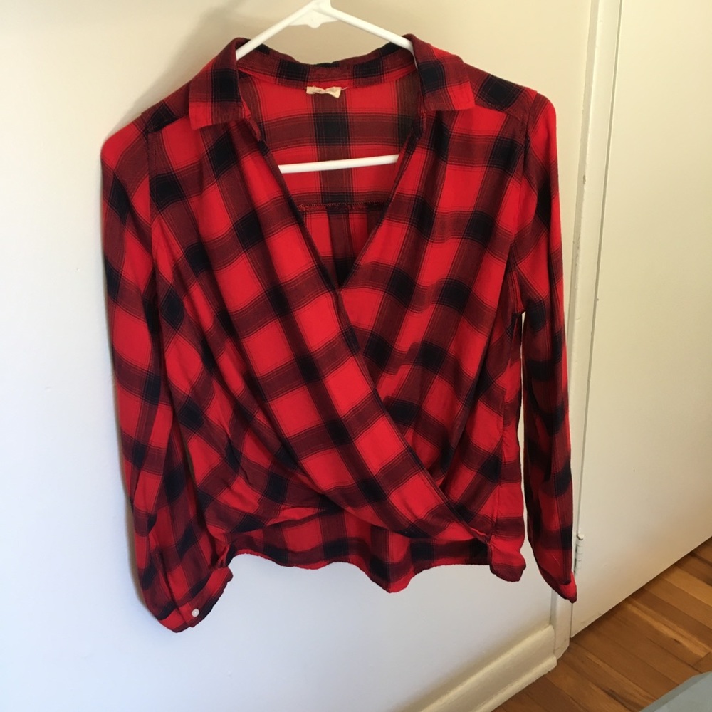 Hollister Flannel Top Small